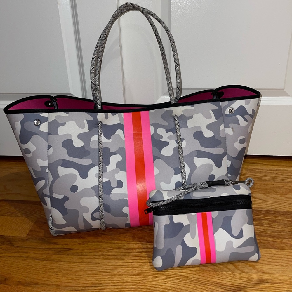 Neoprene Tote